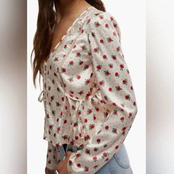 Free People Field Of Roses Blouse Silky size M - Picture 1 of 6